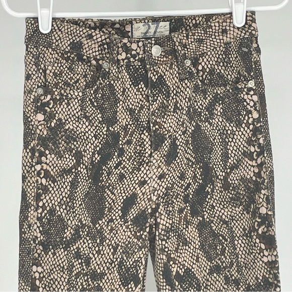 FREE PEOPLE NEW TWO FACED SNAKESKIN SKINNY RAW HEM JEANS 27 - Picture 6 of 13